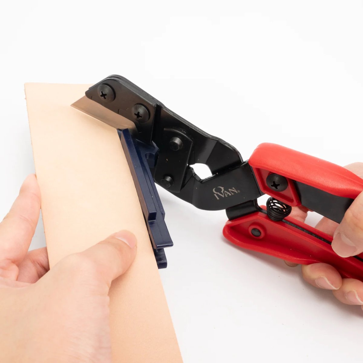Craftool Razor Pliers - Tænger og klemmer - Laederiet.dk