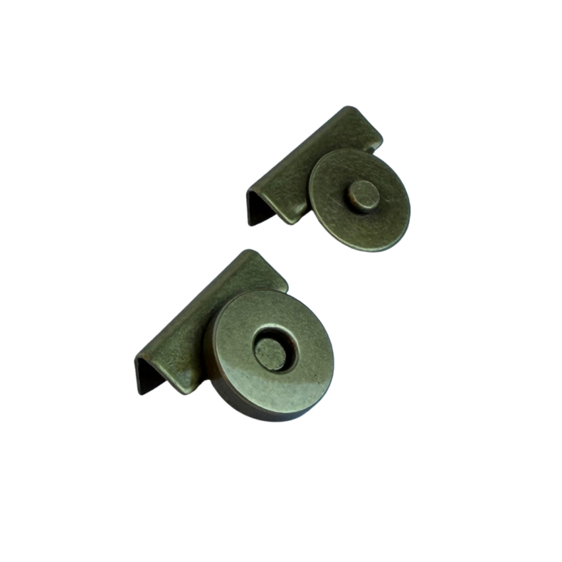 Magnetic clasp, for edges