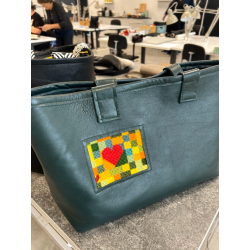 Sy tasker i bldt skind