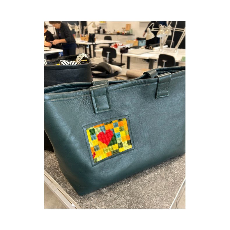 Sy tasker i bldt skind