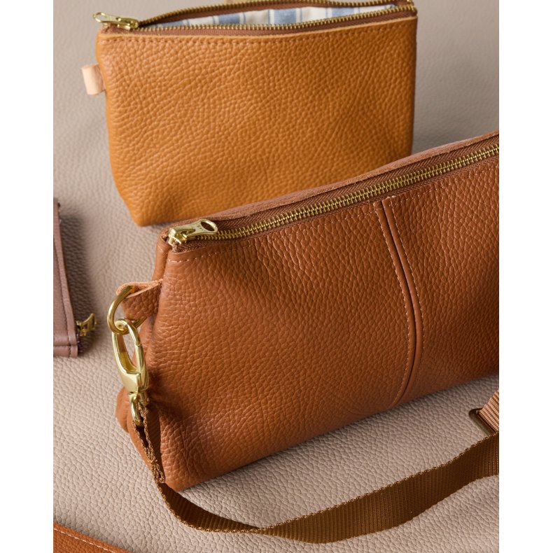 Resten g�r forskellen  - Sy og skab enkle design i l�derrester