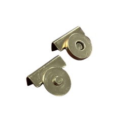 Magnetic clasp, for edges