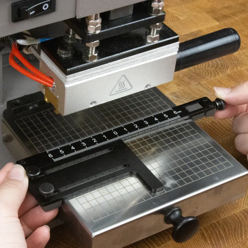 Craftplus Heat Imprinter Alignment Guide