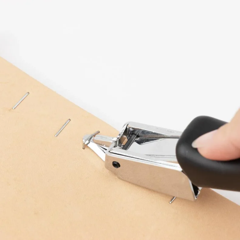 Heavy-duty staple remover