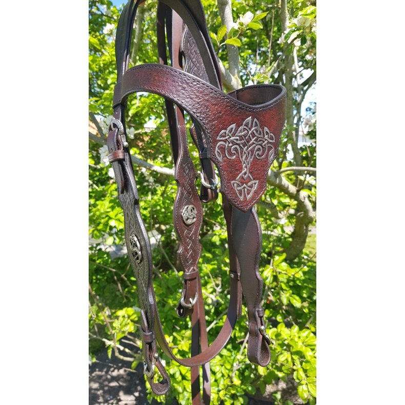 Moderne prgning og punsling i lder.